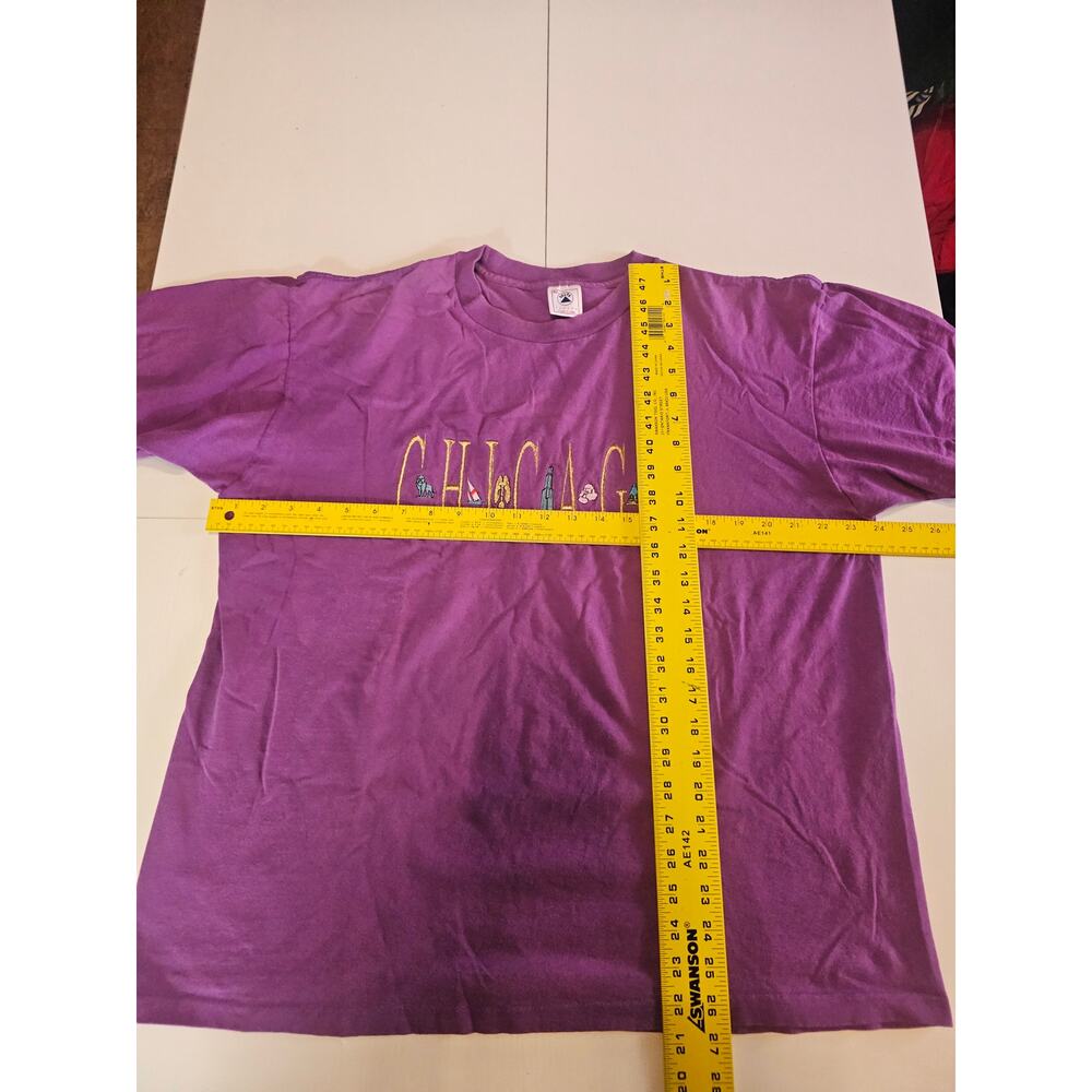 Vintage 90's single Stitch Delta Purple Embroidered Chicago Graphic T-Shirt XL - Picture 6 of 7